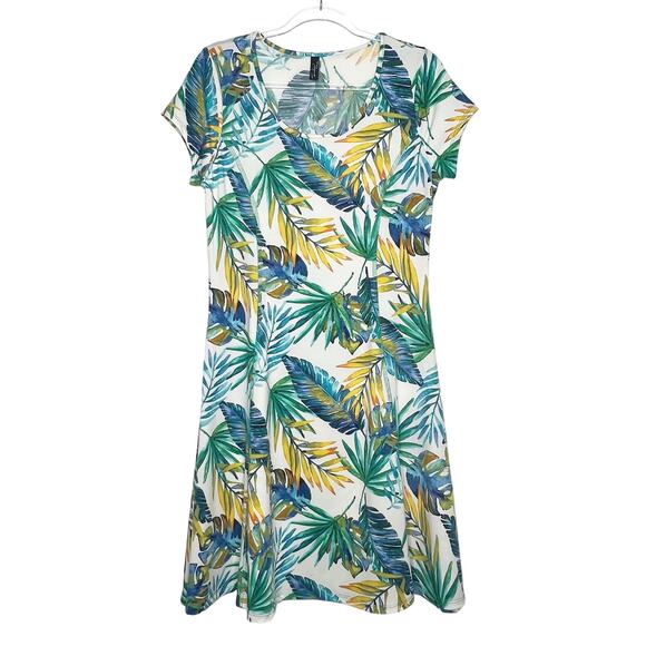 FASHQUE STUDIO Tropical Leaf Print Short Sleeve T-Shirt Dress Quick Dry Size M - Picture 2 of 9